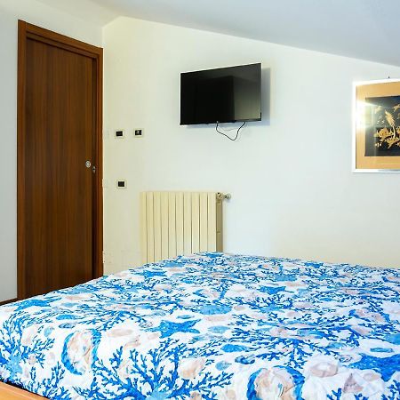 Appartamenti La Casina Porto Azzurro Eksteriør bilde