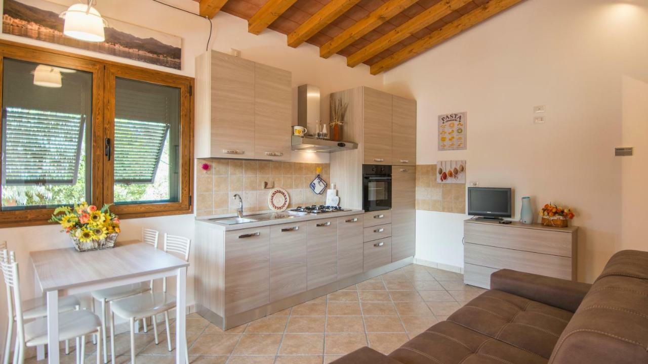Appartamenti La Casina Porto Azzurro Eksteriør bilde